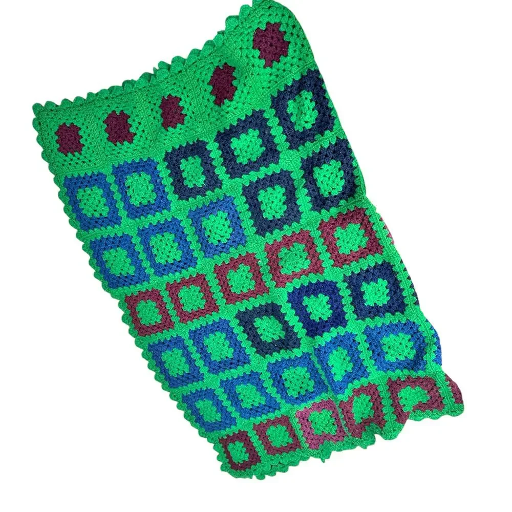 Vintage Granny Square Handmade Afghan Knitted Throw Blanket Multicolor 38”x50”